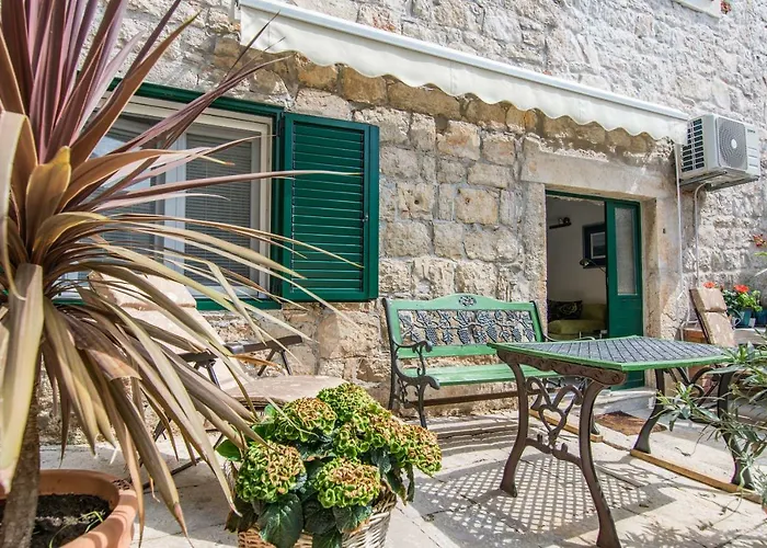 Апартаменты Mileta Сали